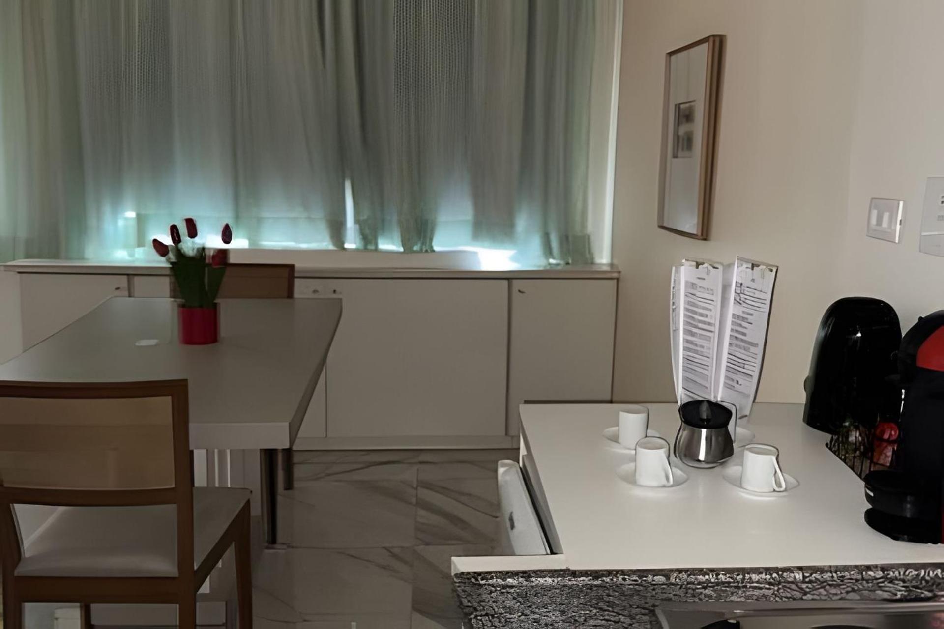 Apartment Flat Mercure Maestro Cardim