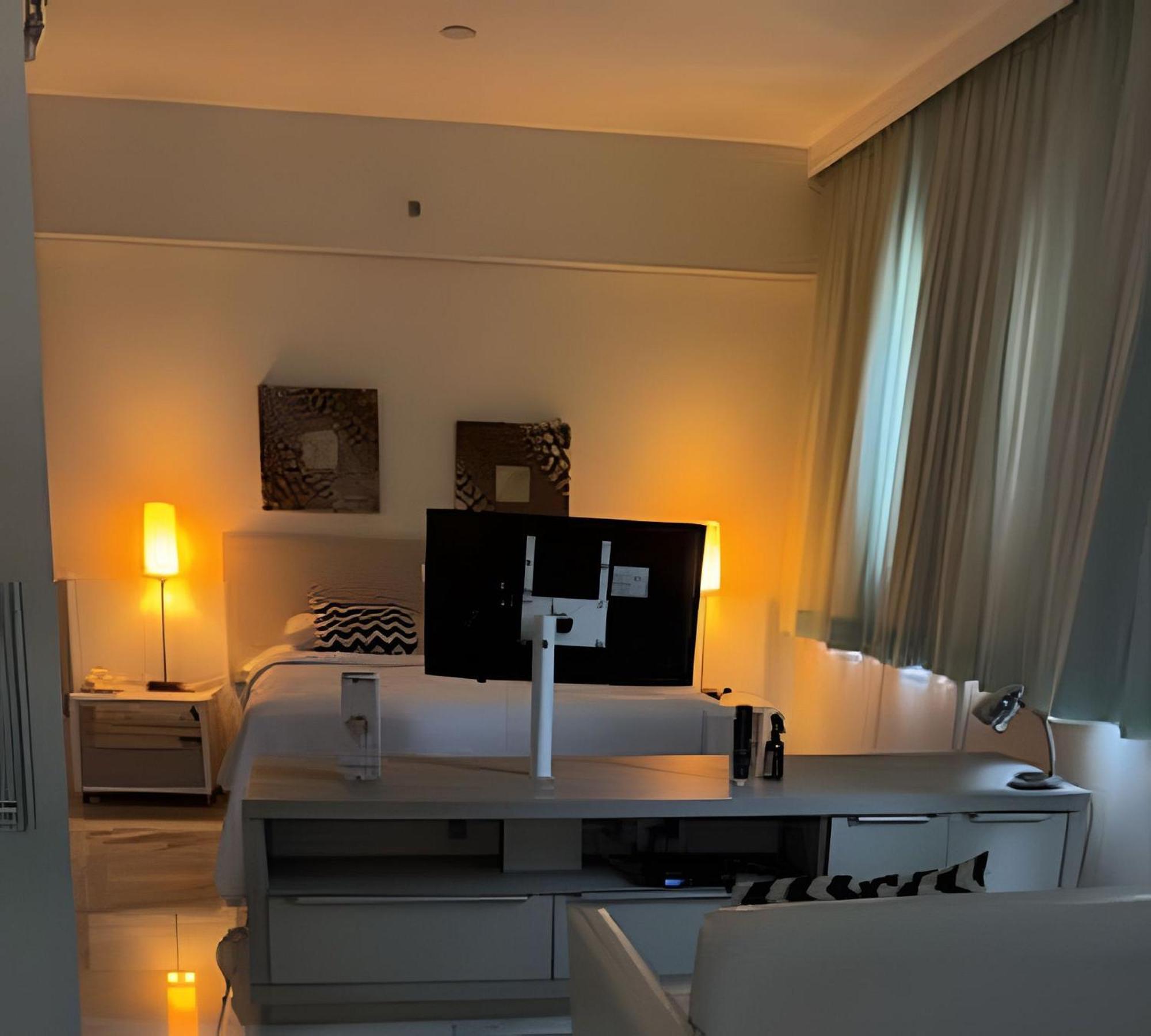 Apartment Flat Mercure Maestro Cardim